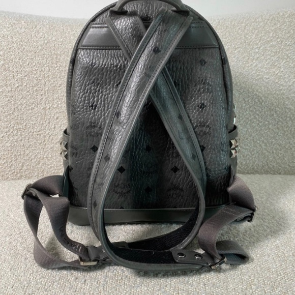 Authentic MCM Visetos Stud Stark Backpack Phantom Grey - Picture 12 of 12